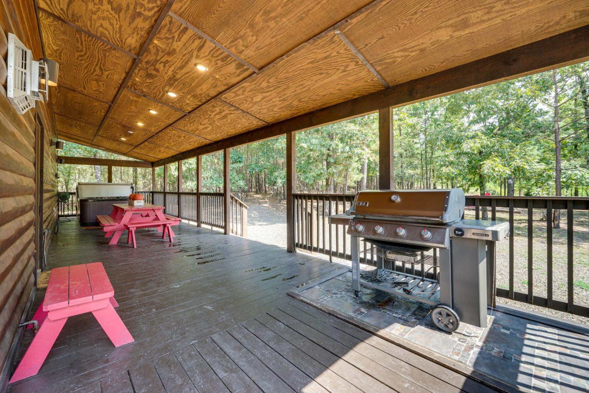 Penny Lane Lodge Broken Bow Cabin Less Than 6 Mi To Lake Exteriör bild