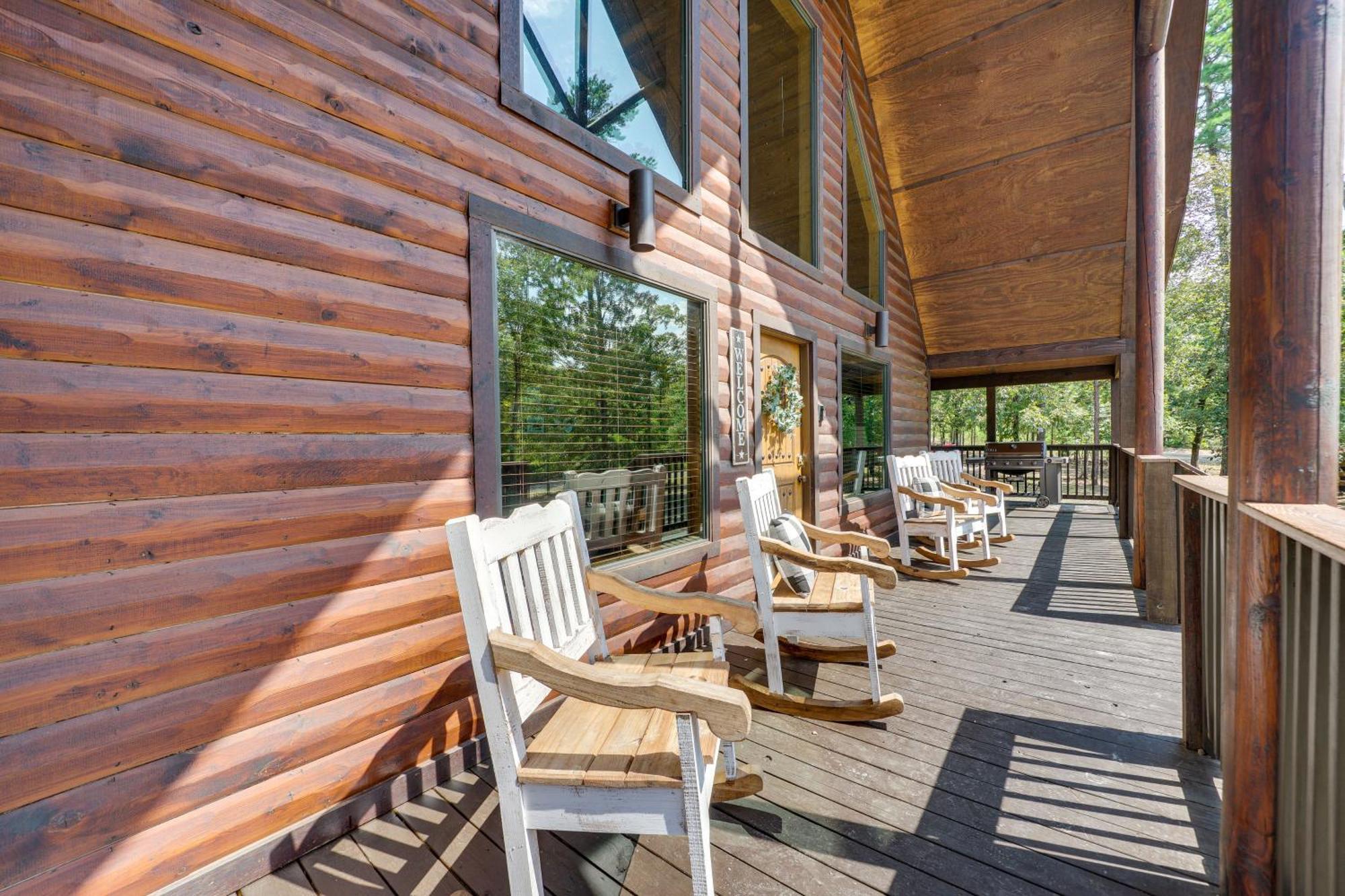 Penny Lane Lodge Broken Bow Cabin Less Than 6 Mi To Lake Exteriör bild