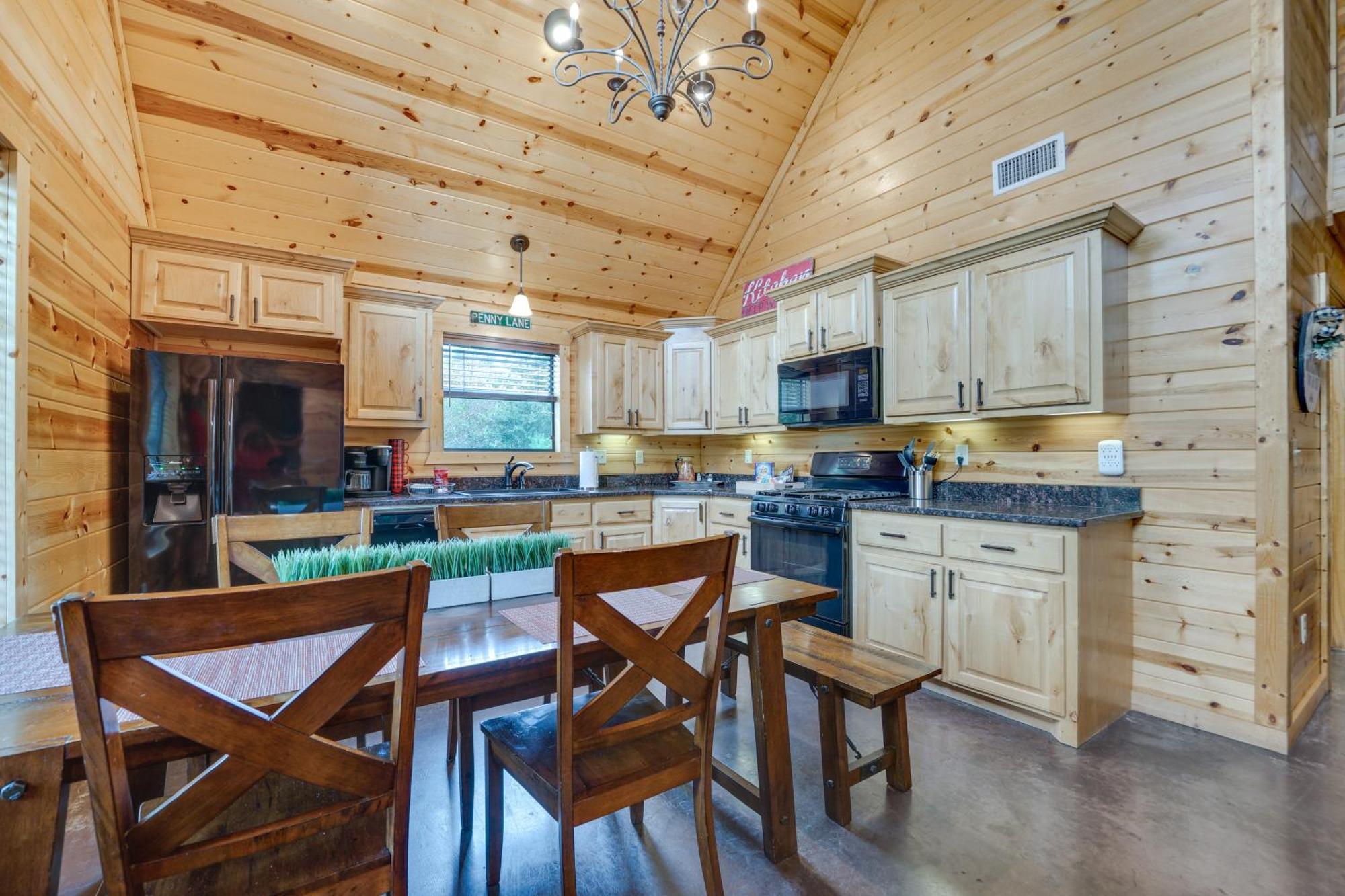 Penny Lane Lodge Broken Bow Cabin Less Than 6 Mi To Lake Exteriör bild